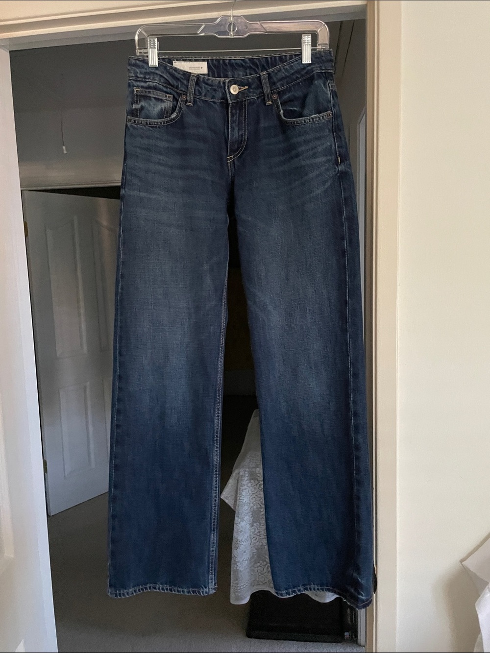 Zara Dark Blue Denim Jeans with Contrast Stitching